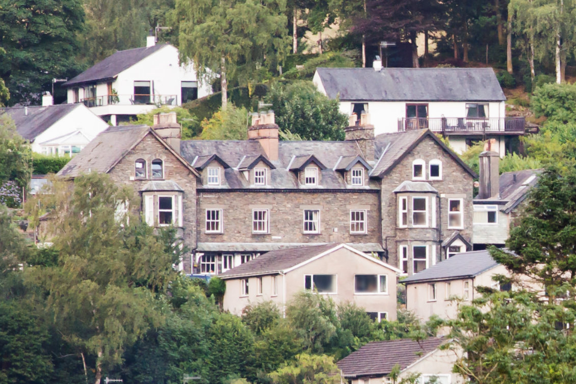 hollyhowe_ambleside_front